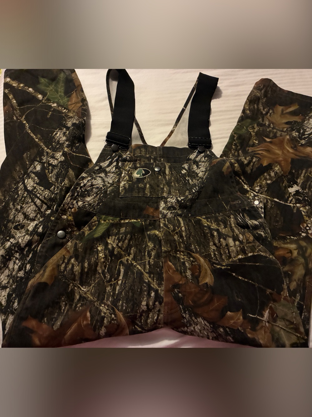 Kids Camo Bib Jacket with Adjustable Black Straps - Green/Brown Camo